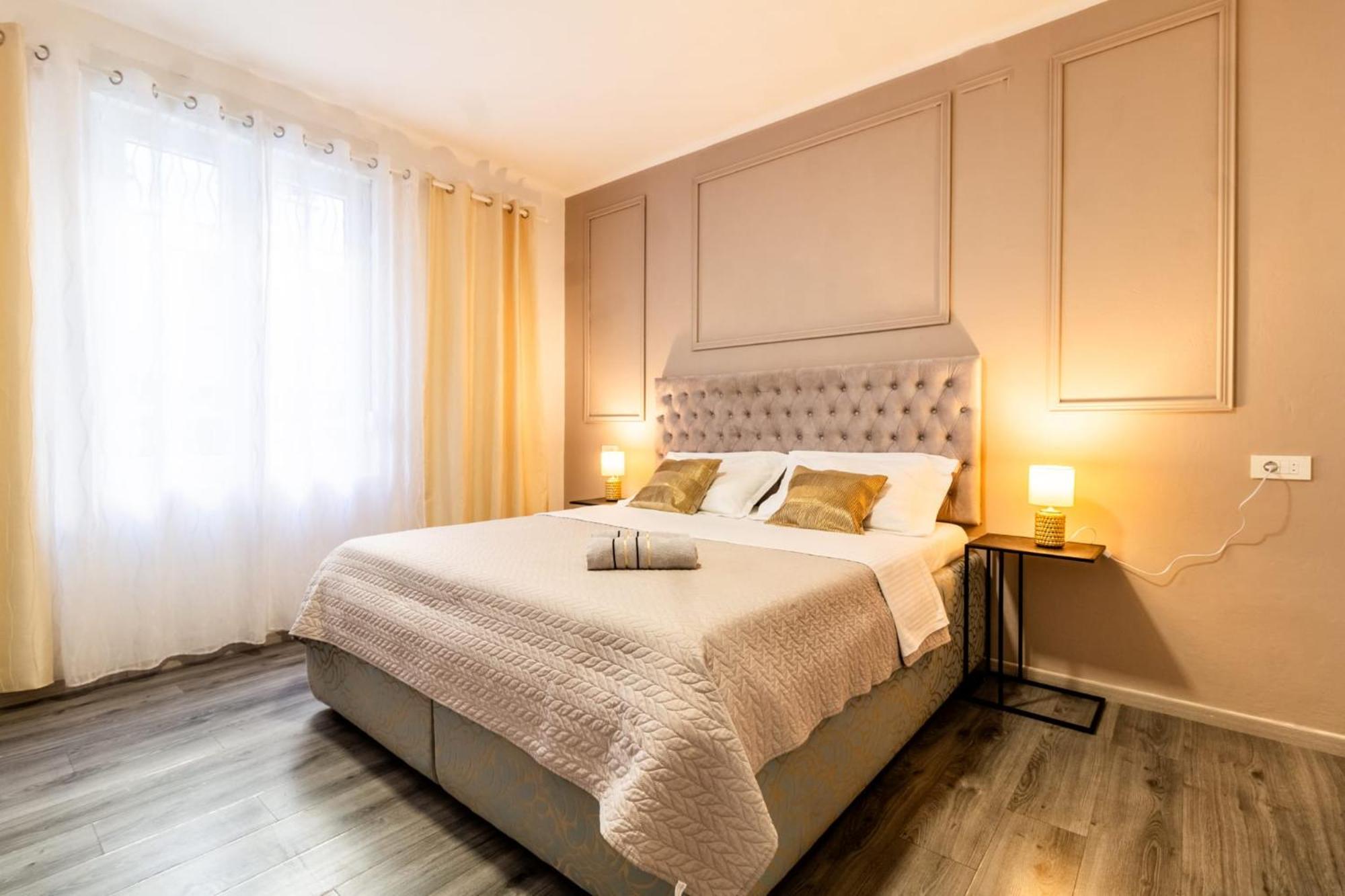 Apartment Lea Centar Split Exteriör bild